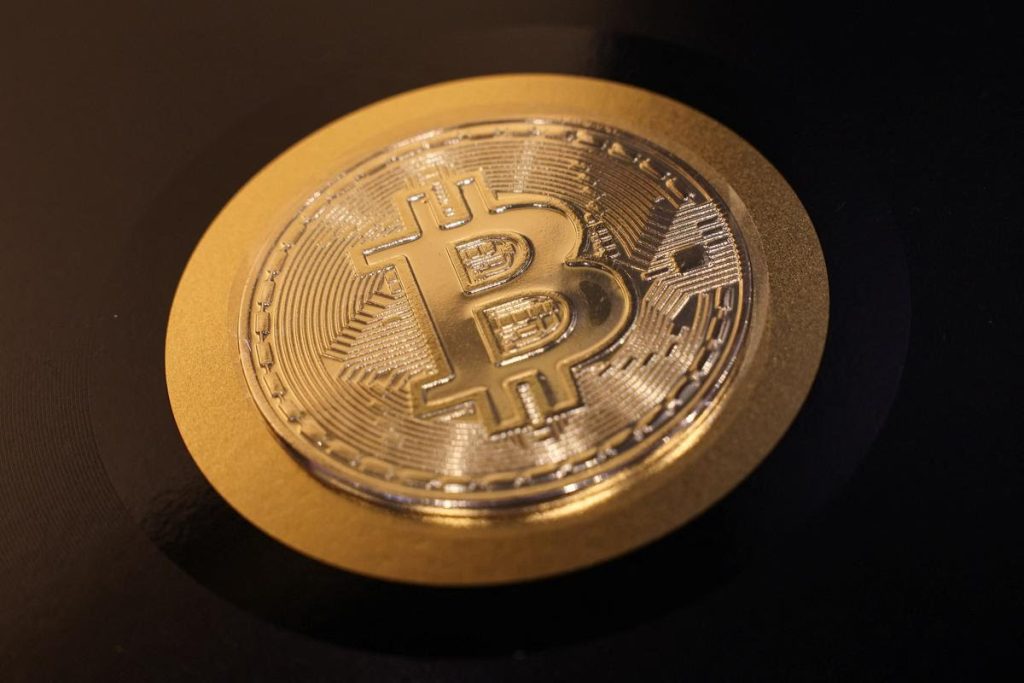 2025-08-28T074953Z_553618265_RC25GGA3Y9KN_RTRMADP_3_ASIA-CRYPTO