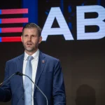 Crypto Crash Erodes Wealth for Trump’s Family and Supporters